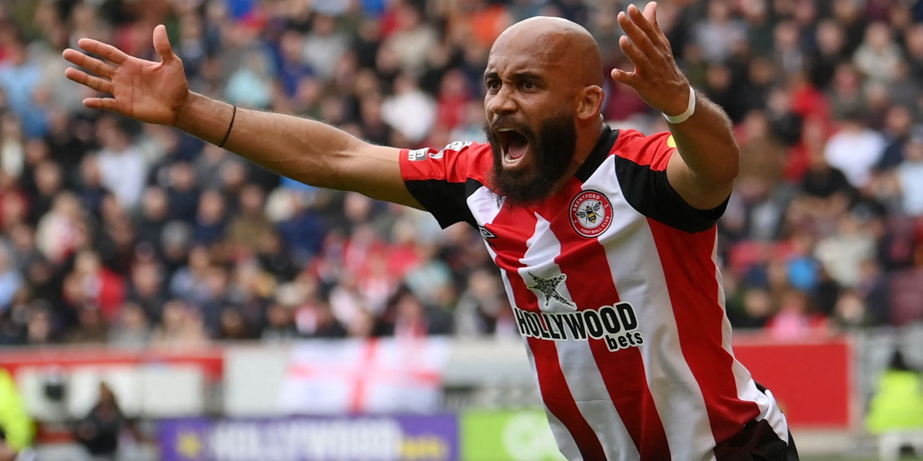 Cầu thủ Bryan Mbeumo của Brentford thi đấu tại Ngoại hạng Anh
