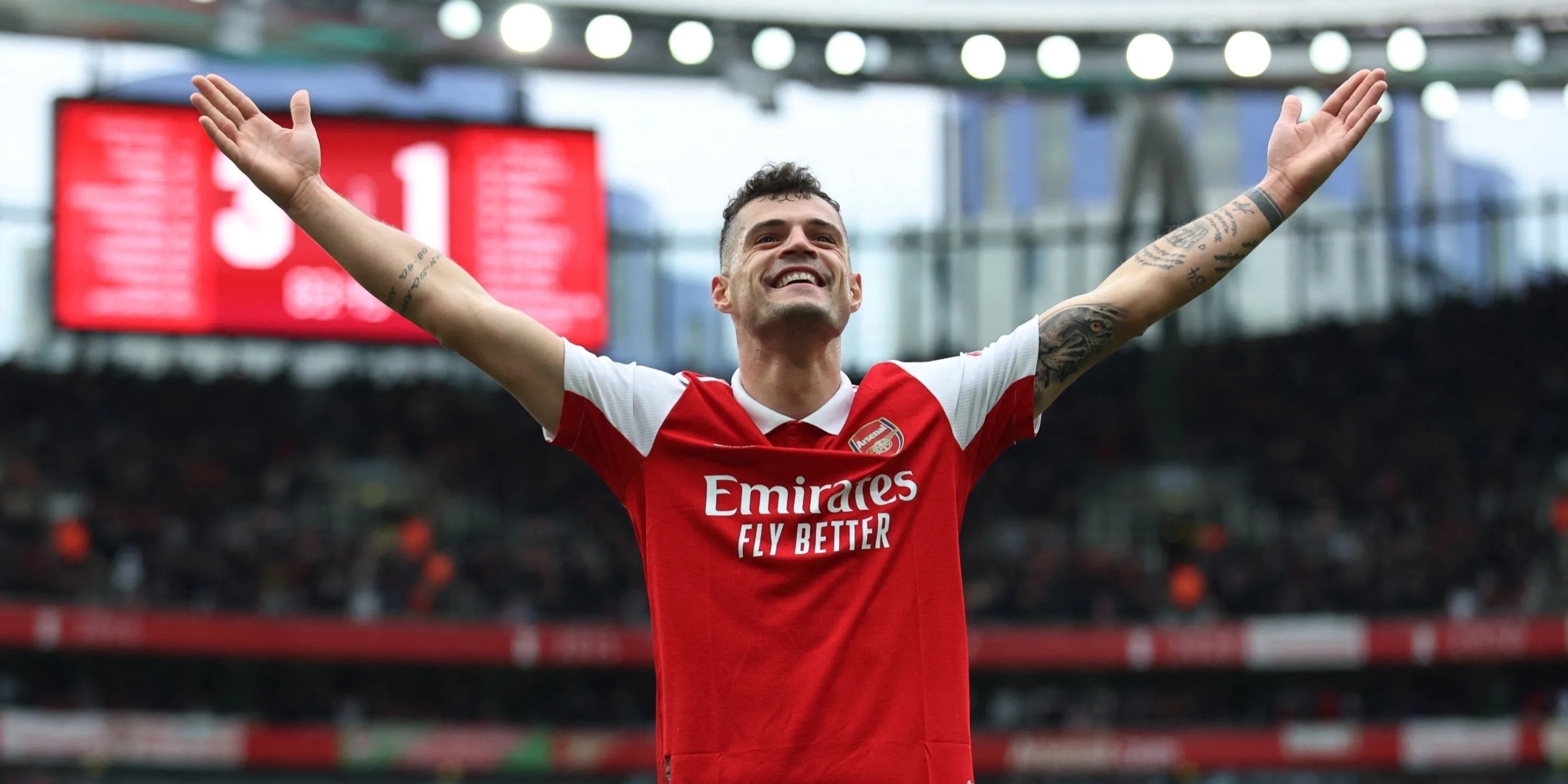 Granit Xhaka khi còn thi đấu cho Arsenal