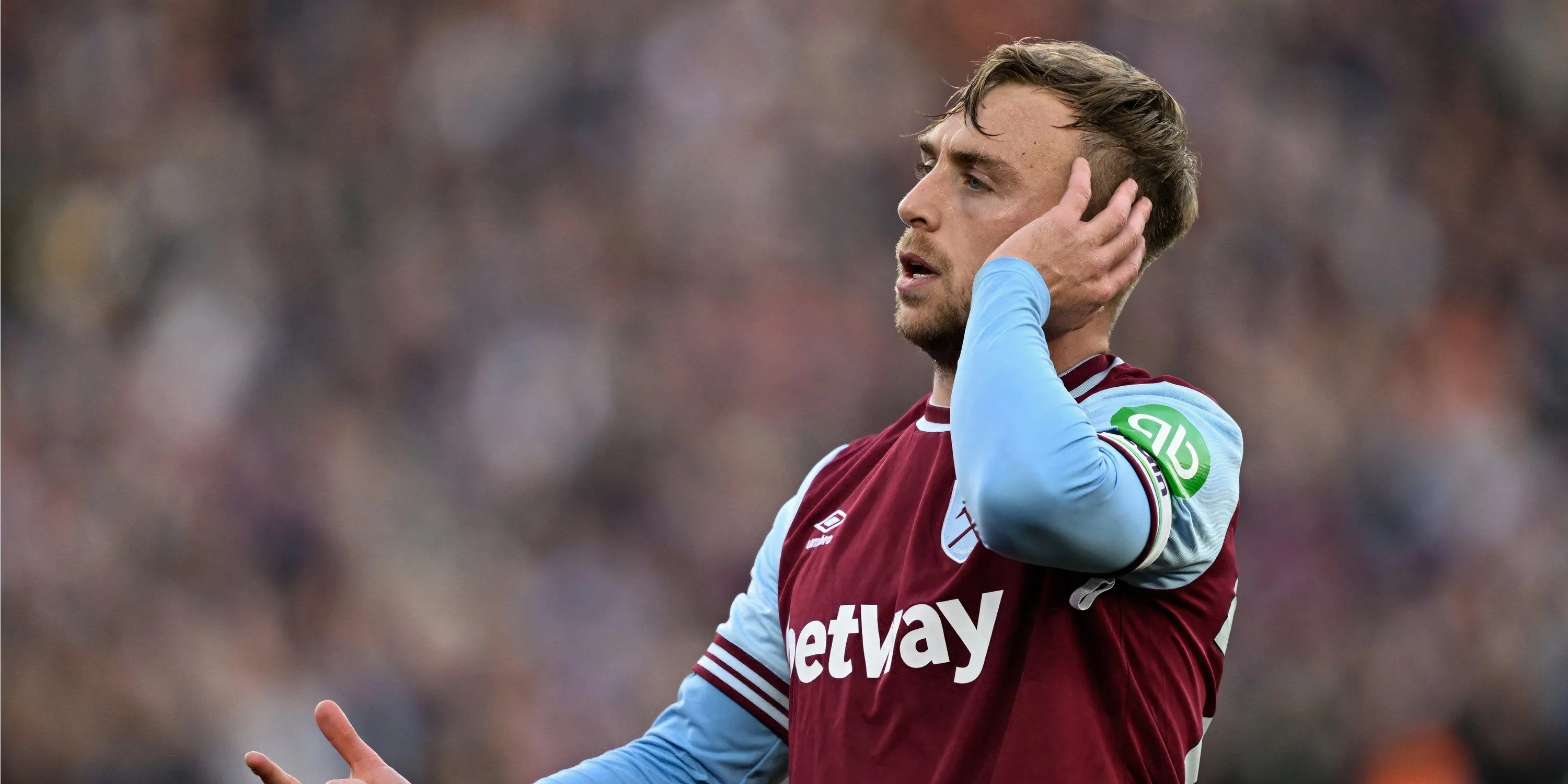 Jarrod Bowen ăn mừng bàn thắng quan trọng cho West Ham tại giải Ngoại hạng Anh