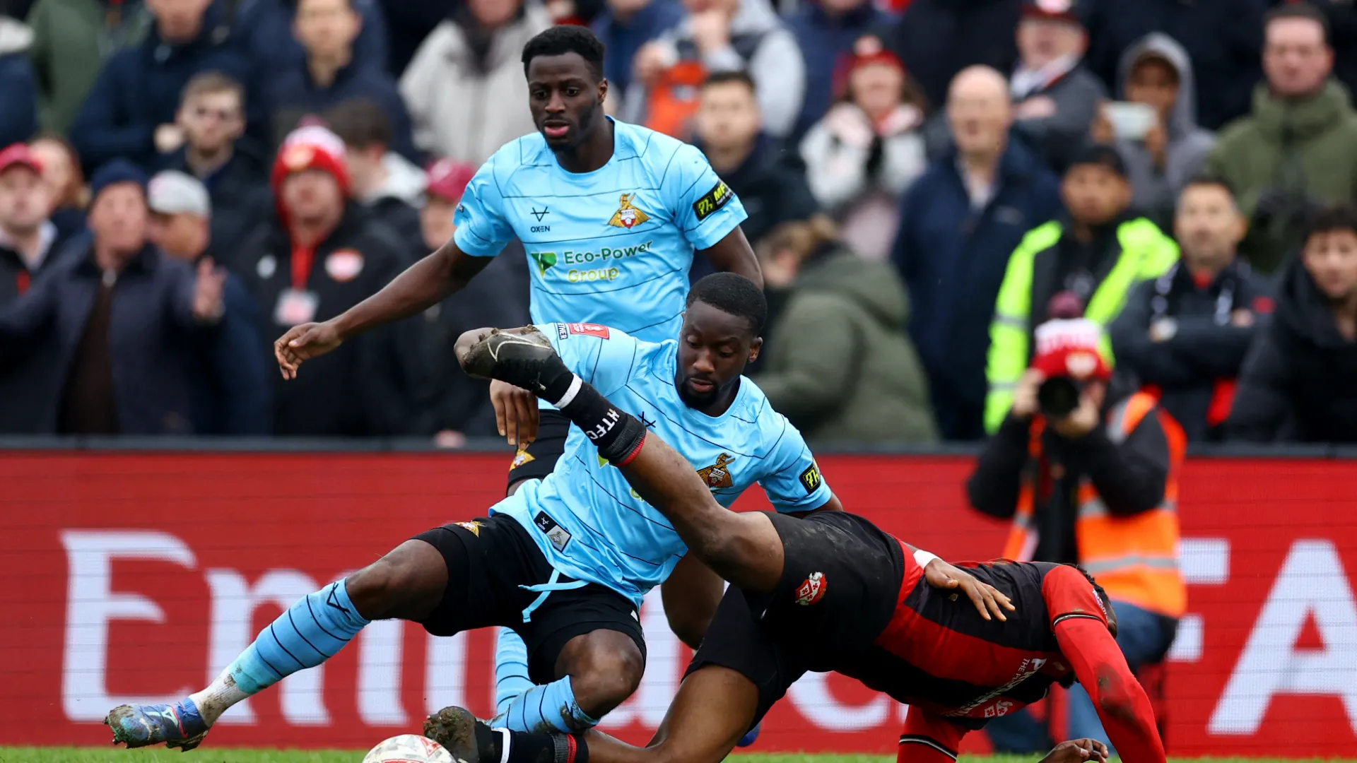 Joseph Olowu, trụ cột hàng thủ Doncaster Rovers, người chuẩn bị rời câu lạc bộ