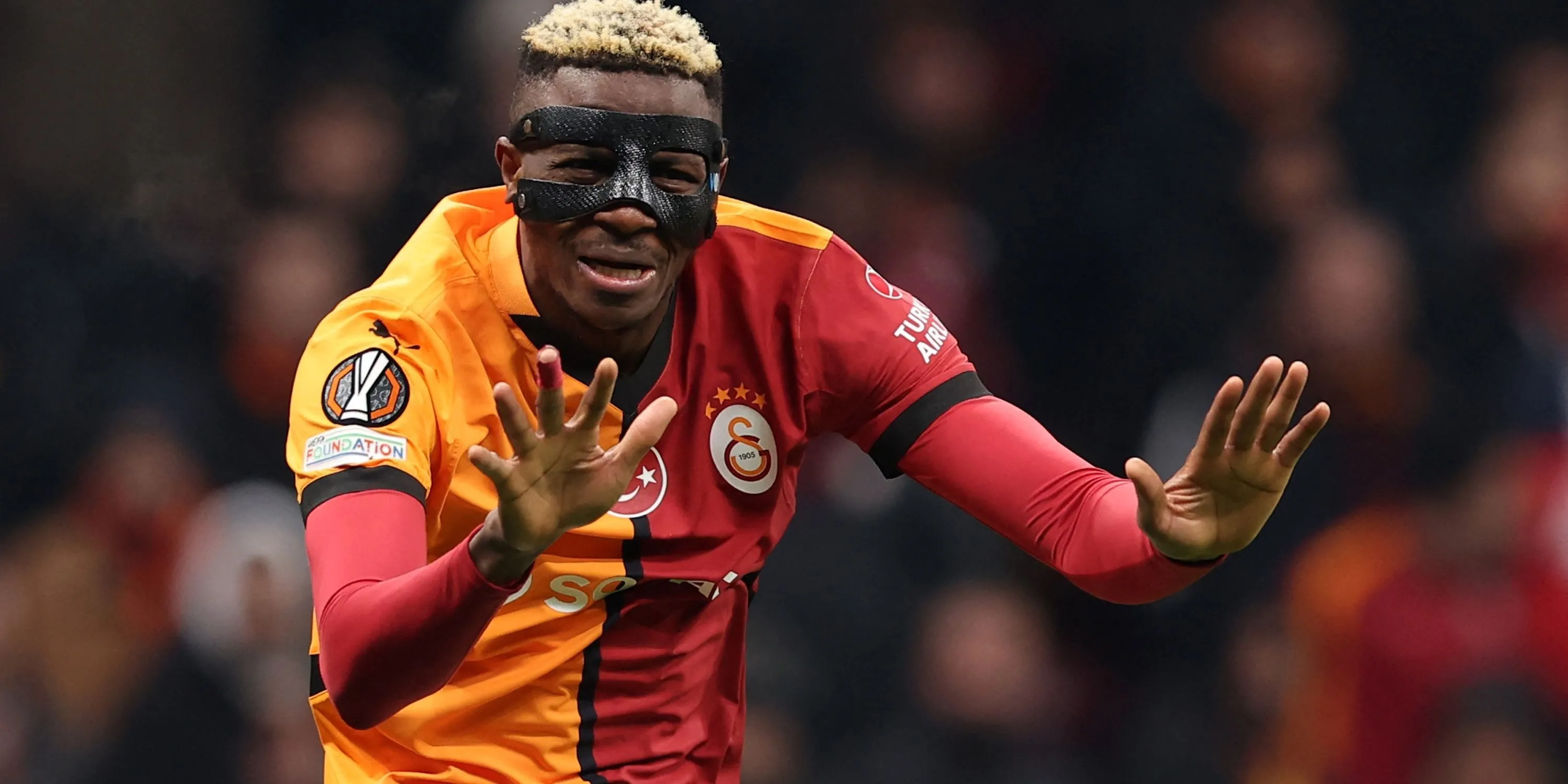 Victor Osimhen của Galatasaray thể hiện cảm xúc trong trận đấu