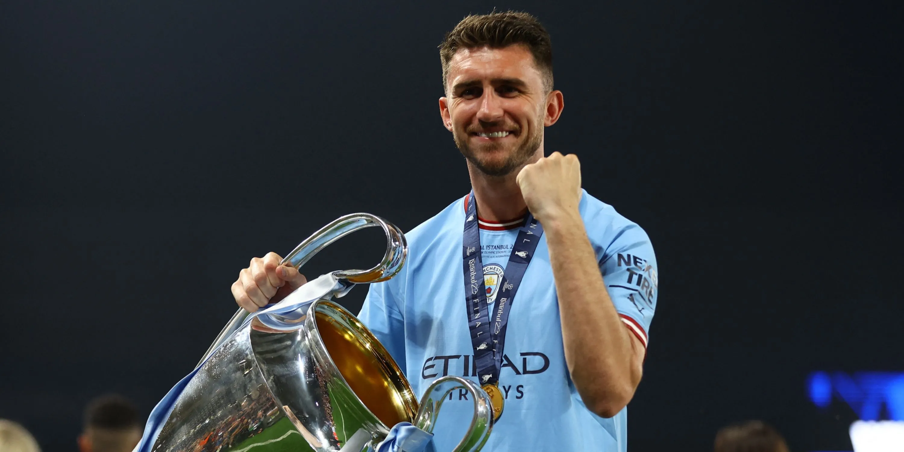 Aymeric Laporte, trung vệ mục tiêu chuyển nhượng của Manchester United, từng thi đấu cho Manchester City