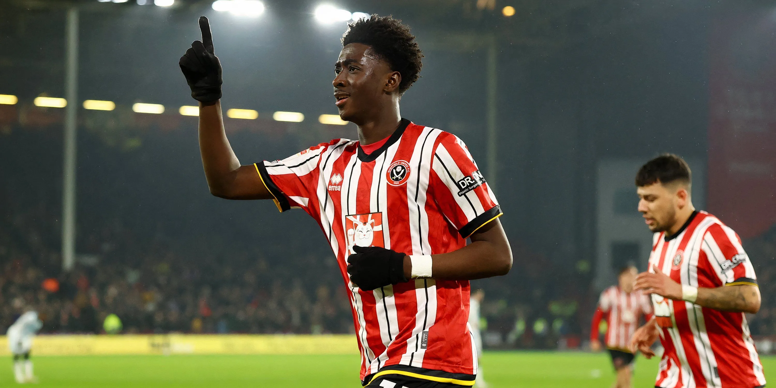 Jesurun Rak-Sakyi, mục tiêu chuyển nhượng của Rangers từ Crystal Palace