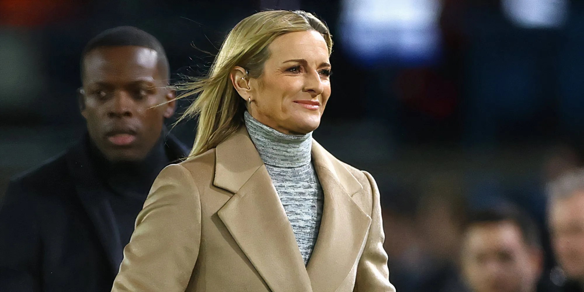 Nữ bình luận viên Gabby Logan với vai trò đa năng trên các kênh thể thao.