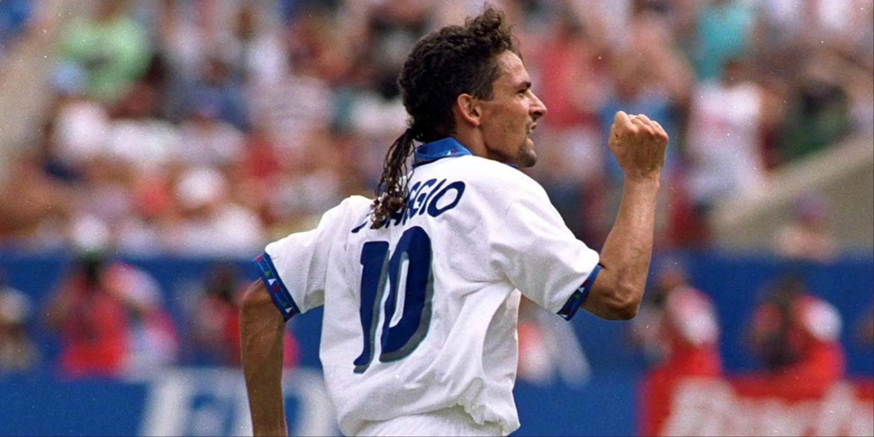 Roberto Baggio trong màu áo đội tuyển Italia