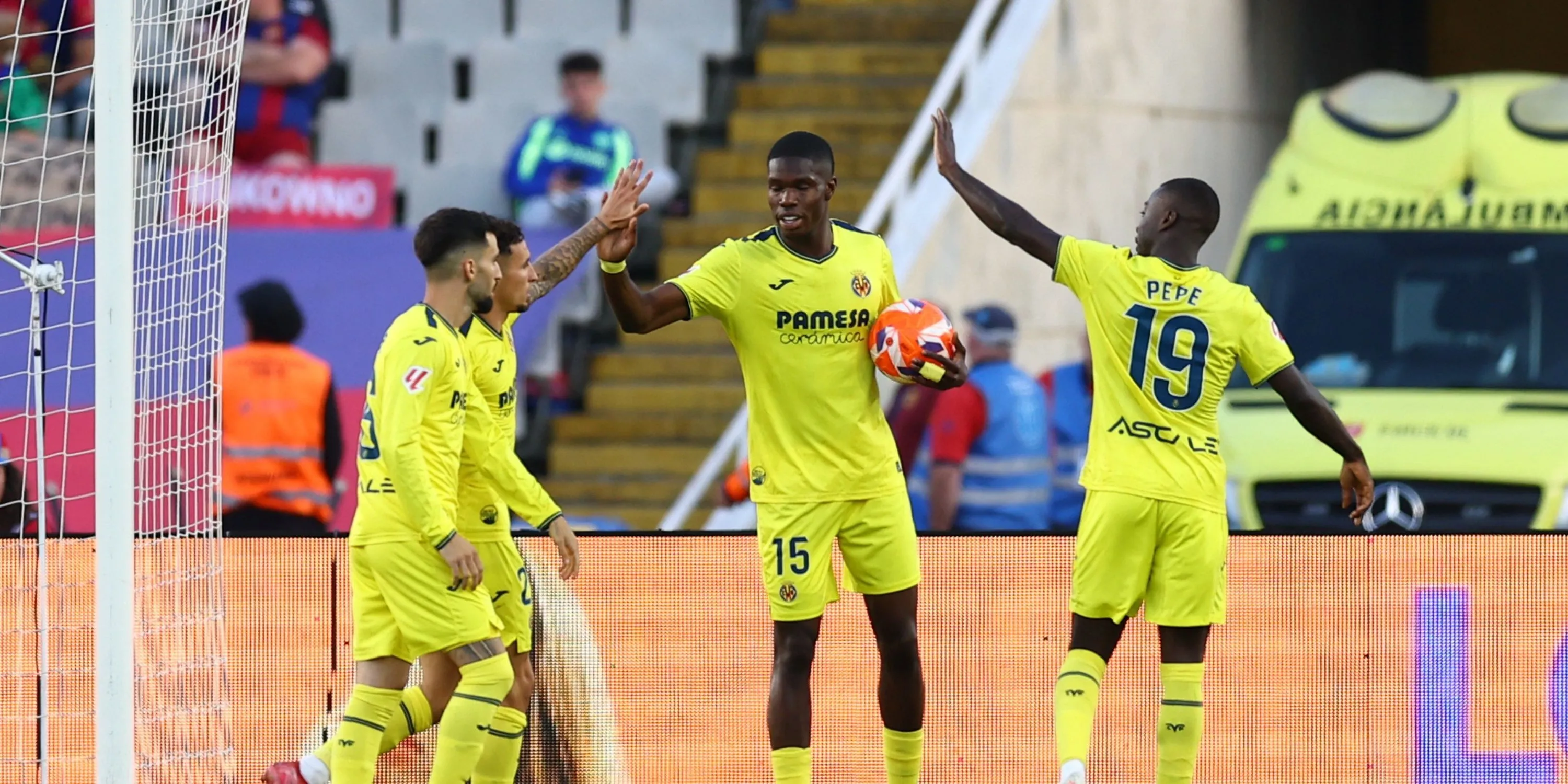 Thierno Barry, tiền đạo mới của Everton, trong màu áo Villarreal trước khi chuyển đến Ngoại hạng Anh.