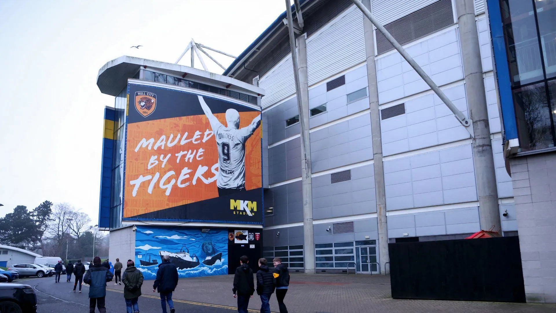 Sân vận động MKM của Hull City, bến đỗ tiềm năng cho Patrick Roberts
